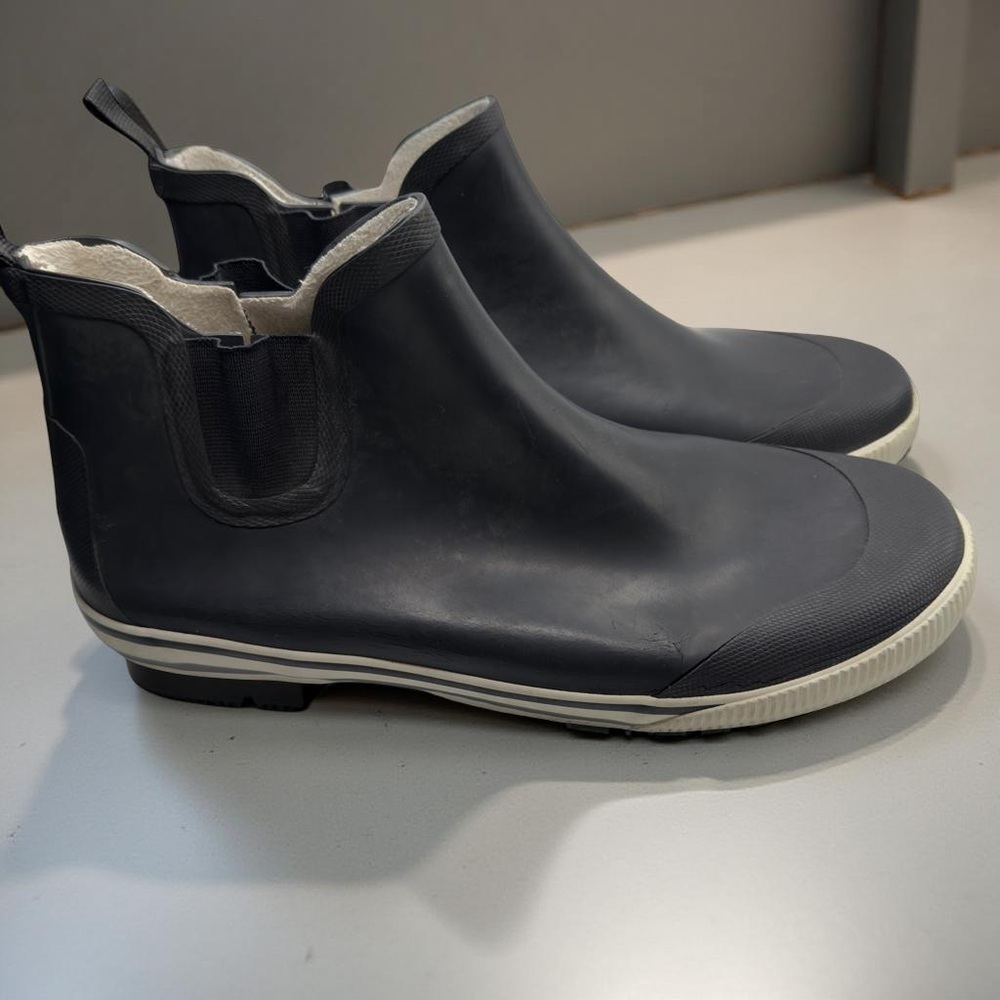 Tretorn Black Waterproof Boots Chelsea Style